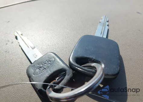 1997 Ford F-150 Standard/Xl/Xlt z USA, uszkodzony, nr VIN 1FTDF1729VKD55578